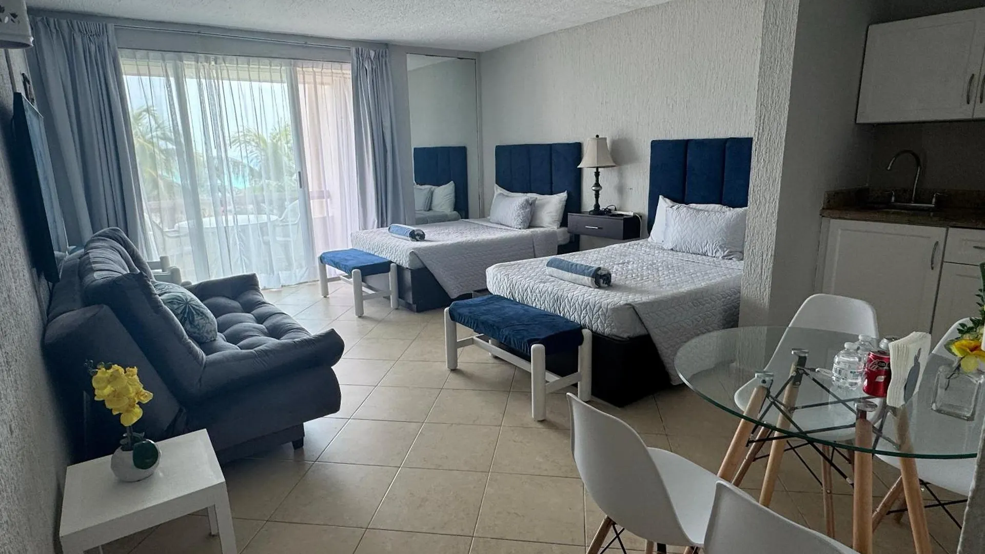 Hermoso Depto Con Vista Al Mar En Zona Hotelera. Cancun Apartment